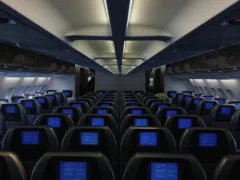 ファーストクラス