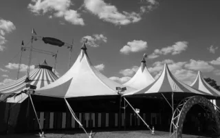 ほどこしと親切