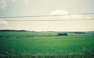 バス停の女の子