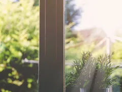 病院の窓辺から