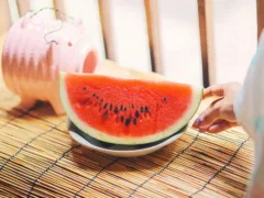 夏の記憶、婆ちゃんとツトム