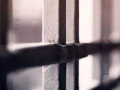 想像の中の少女と共に