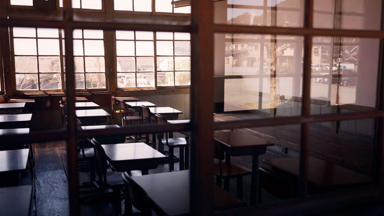 誰もいない教室